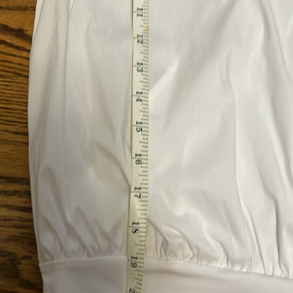 Women’s Guess White Bodysuit. - Picture 13 of 13